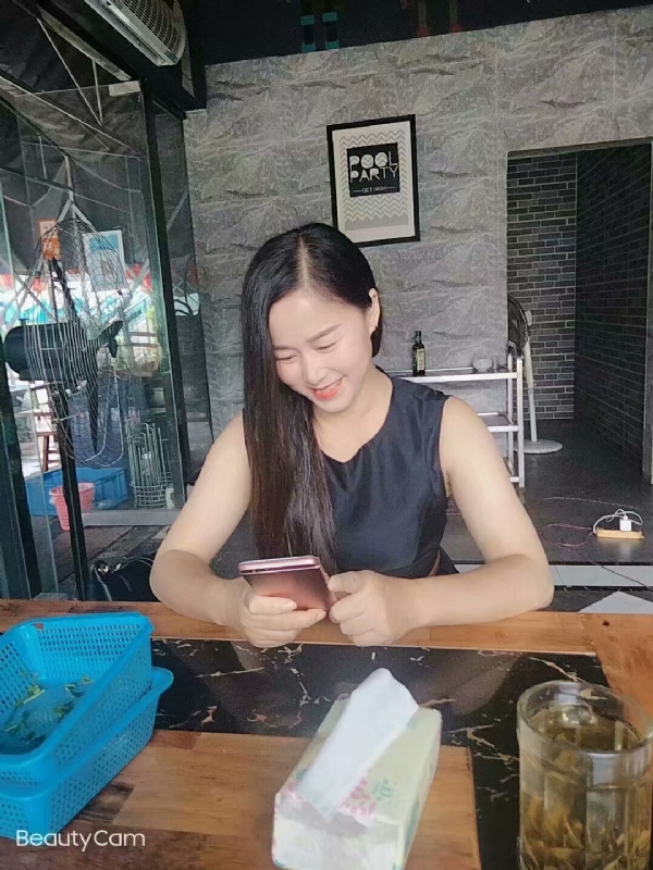 如不坚强弱给谁看的第一张照片--大田相亲网