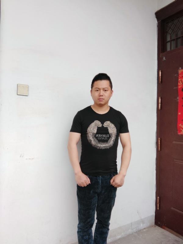 萧萧的第一张照片--大田相亲网