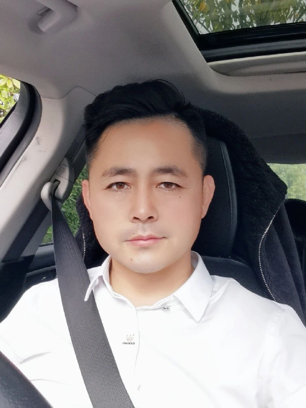 阿华大人的第一张照片--大田相亲网