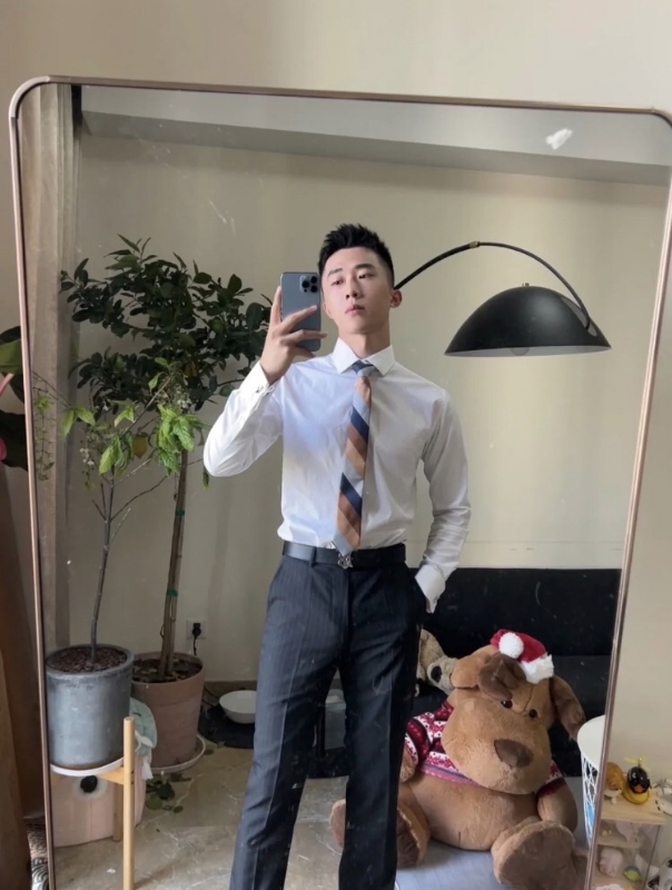 张浩的第一张照片--大田相亲网