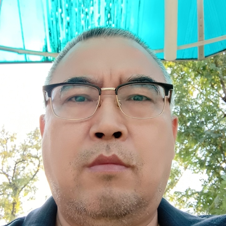 绿萝的第一张照片--大田相亲网