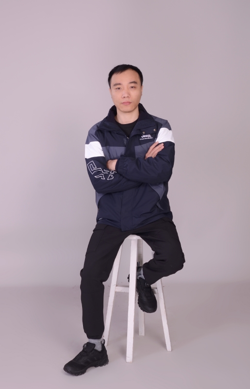 一只孤单的猫的第一张照片--大田相亲网