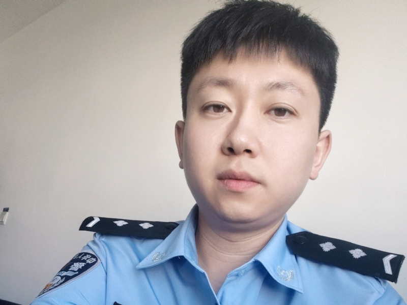 峻仔的第一张照片--大田相亲网