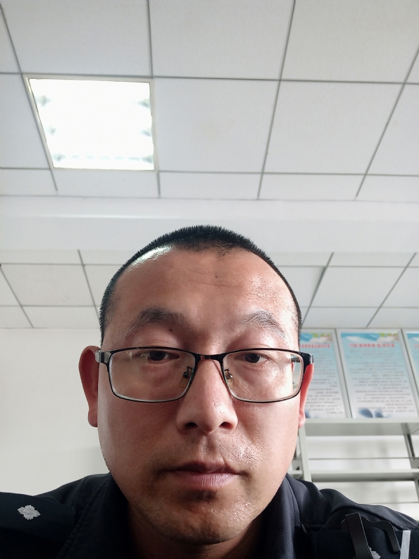 布鲁斯贺的第三张照片--大田相亲网