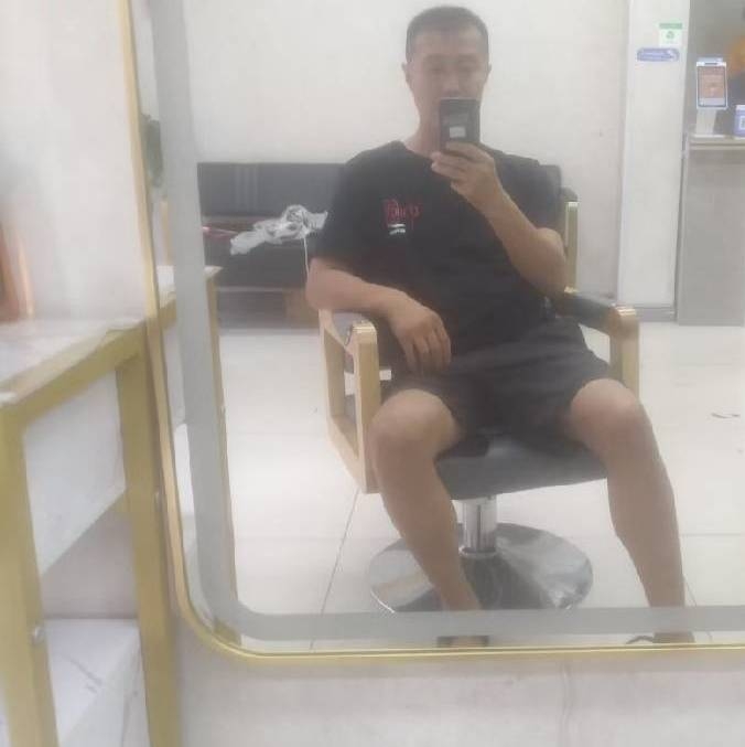 闫杰的第一张照片--大田相亲网