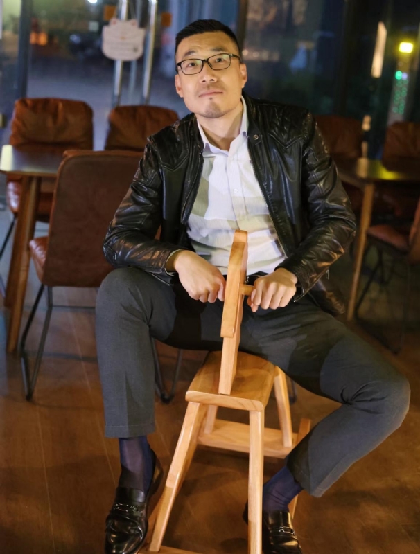 Lee的第一张照片--大田相亲网
