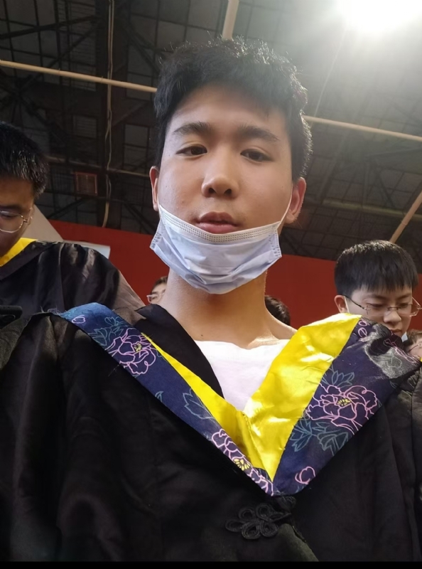 落落大方的第一张照片--大田相亲网